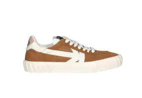Sneaker Nobuck Cuero Ojo Talon Logo Lateral y Piso Blanco